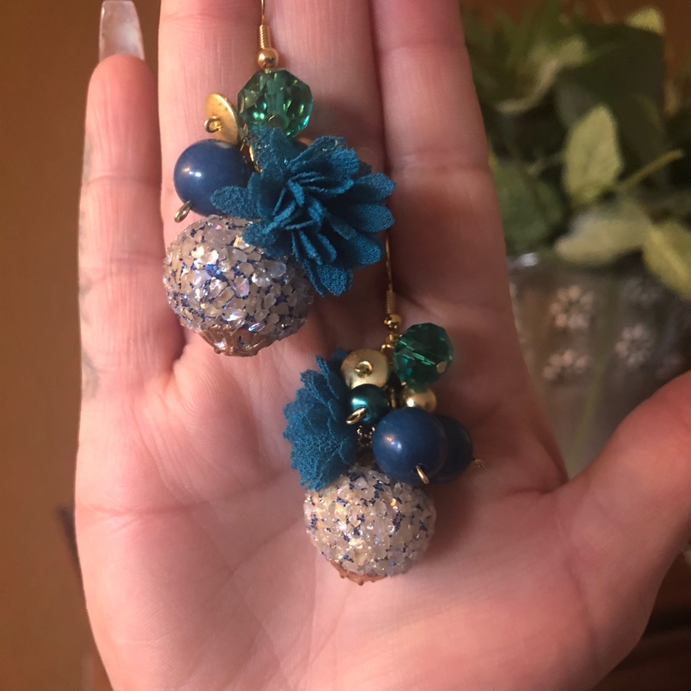 Royal Blue and Gold Cluster Earrings - Picture 2 of 4